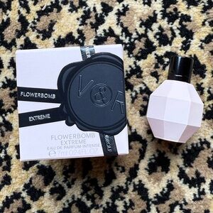 Viktor & Rolf Flowerbomb Extreme mini (NIB)